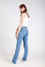 Straight-Leg Jeans-7